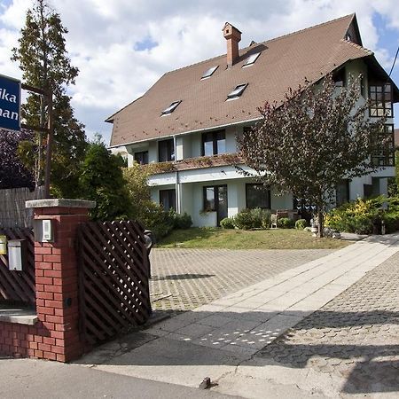 Dominika Apartman Hotel Βουδαπέστη Εξωτερικό φωτογραφία